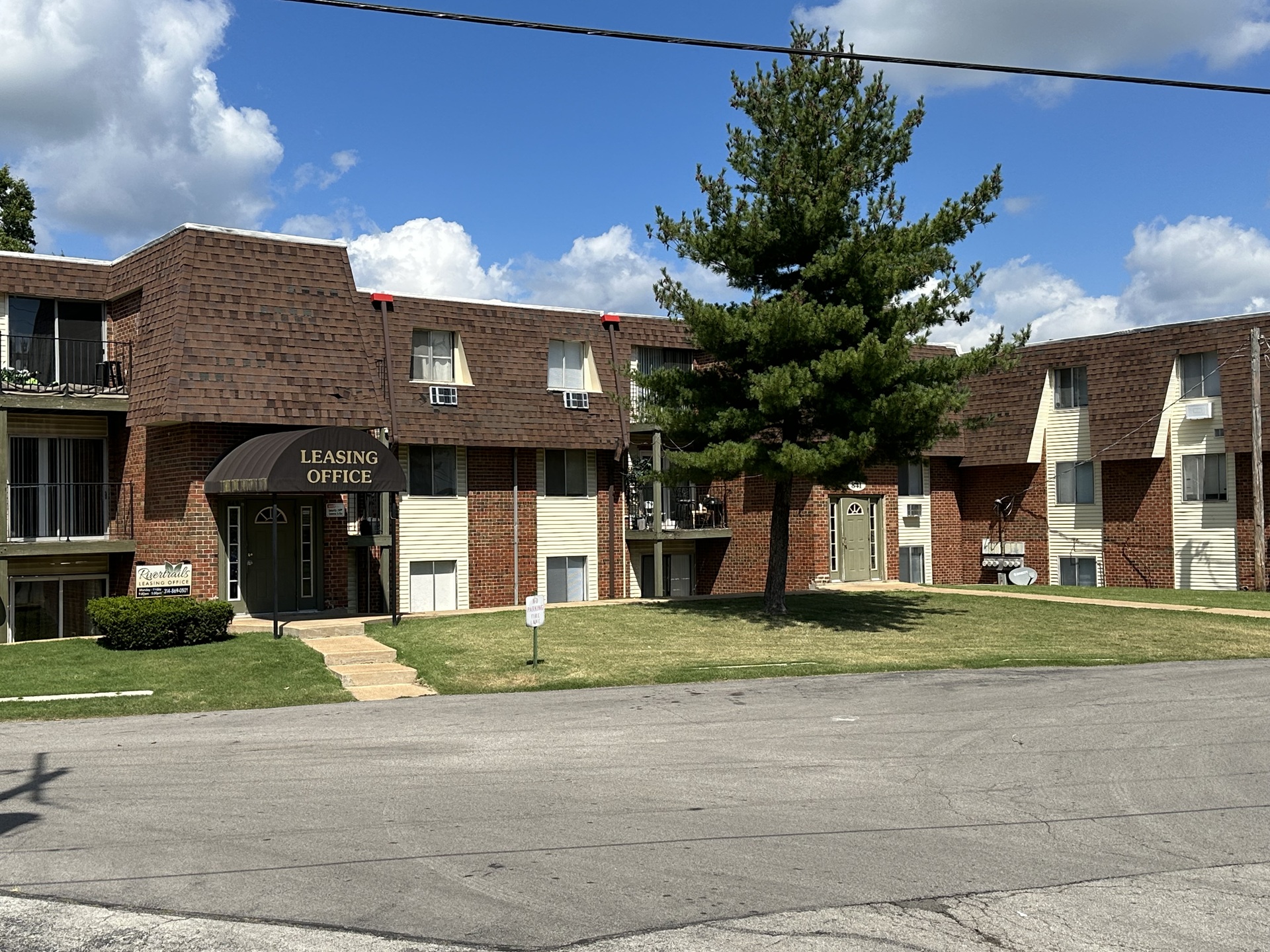 Rivertrails Apartments apartment living in Saint Louis Missouri