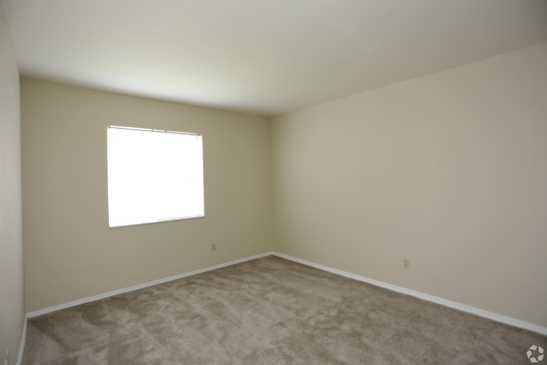 Rivertrails Apartments master bedroom in Saint Louis, MO